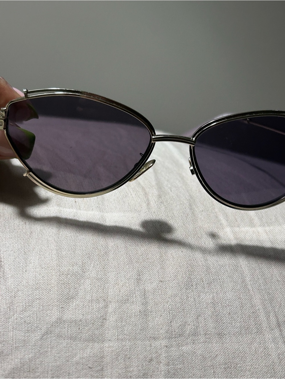 Tory Burch Gold Frame Cat-Eye Sunglasses with Purple Lenses - Picture 7 of 7